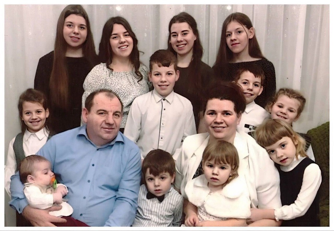 Матери 12 детей из Лукояновского округа Наталии Склянчук присвоено высшее звание Российской Федерации – «Мать-героиня»