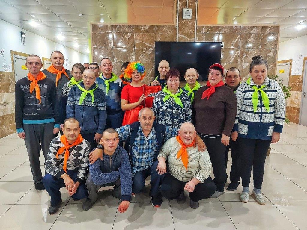 Квест-игра — это отличный способ увлекательно провести время и получить новые впечатления. Ее суть состоит в решении загадок и головоломок, а также поиска различных предметов.