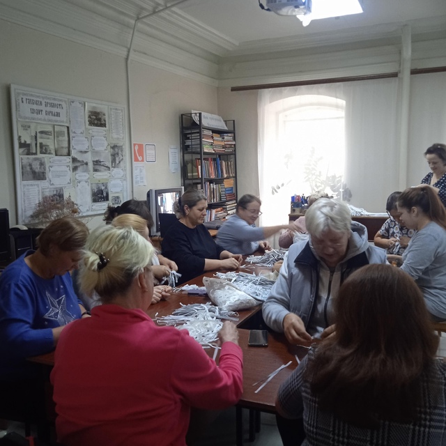 22 октября социальные работники с. Работки, д. Малиновка, д. Чеченино, приняли участие в патриотической акции