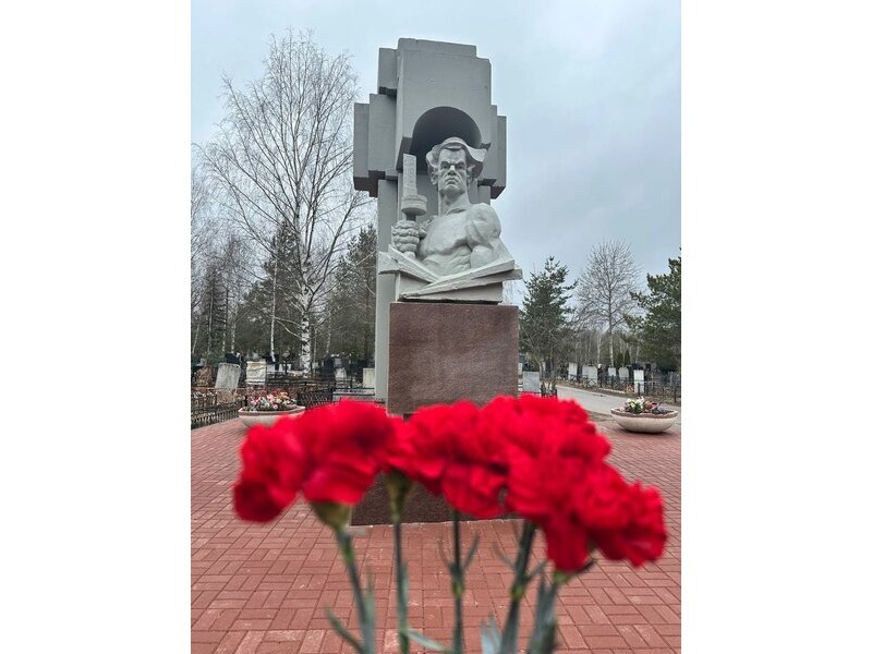 Субботник на мемориалах воинской славы.