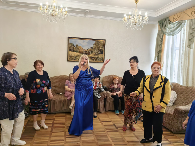 Весенний сюрприз