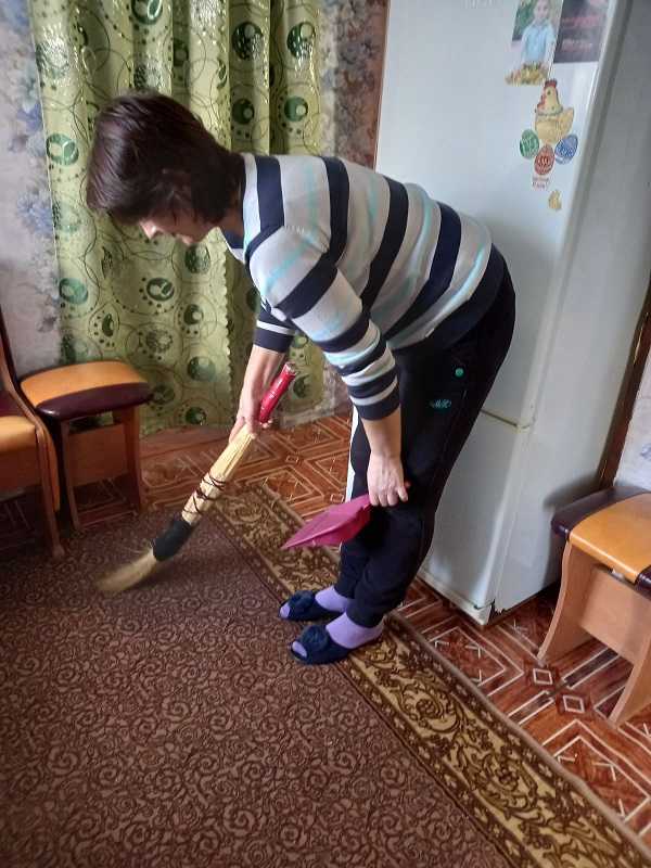 Помогать - их работа!